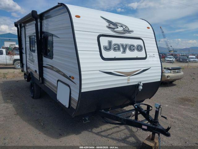  Salvage Jayco Camper