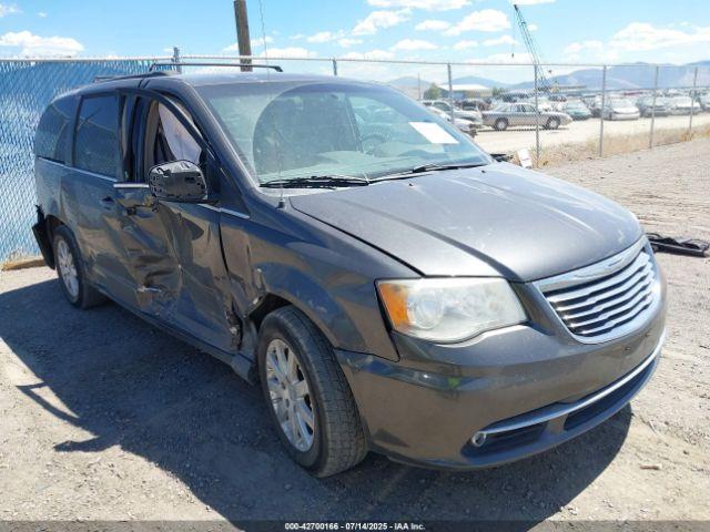  Salvage Chrysler Town & Country