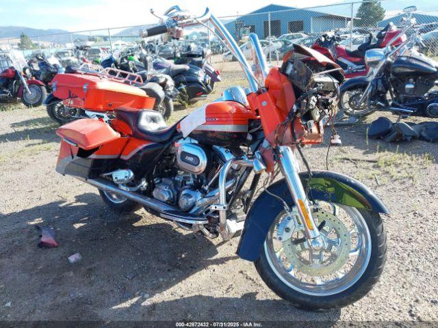  Salvage Harley-Davidson Fltrse3
