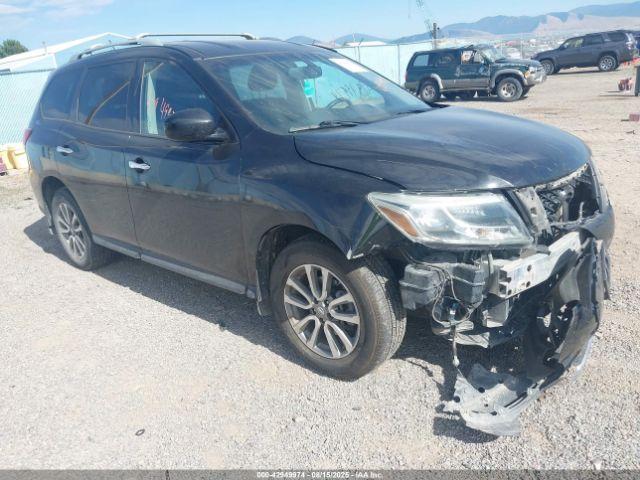  Salvage Nissan Pathfinder