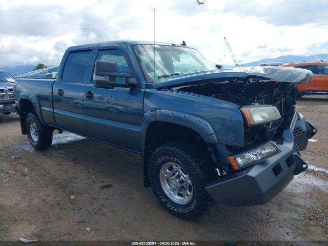  Salvage Chevrolet Silverado 2500
