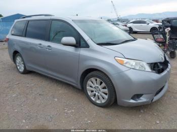  Salvage Toyota Sienna