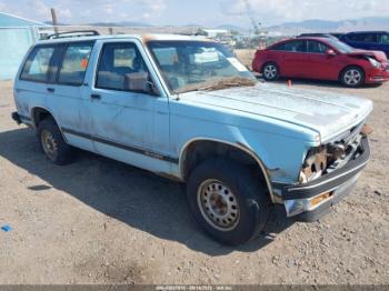  Salvage Chevrolet Blazer