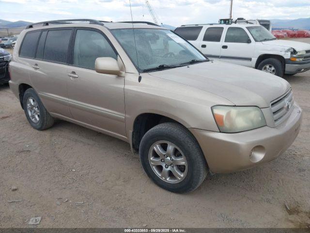  Salvage Toyota Highlander