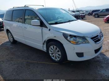  Salvage Volkswagen Routan
