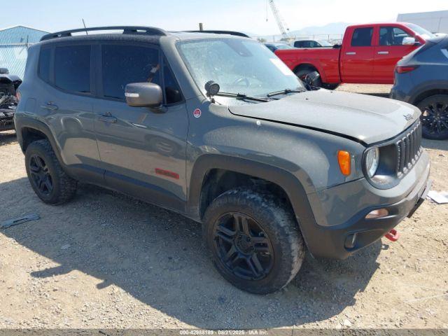  Salvage Jeep Renegade