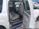 Cadillac Escalade Standard Image 4