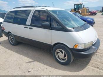  Salvage Toyota Previa