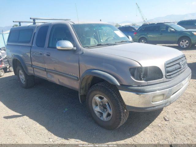  Salvage Toyota Tundra