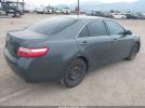 Toyota Camry Le Image 5