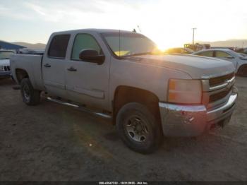 Salvage Chevrolet Silverado 2500
