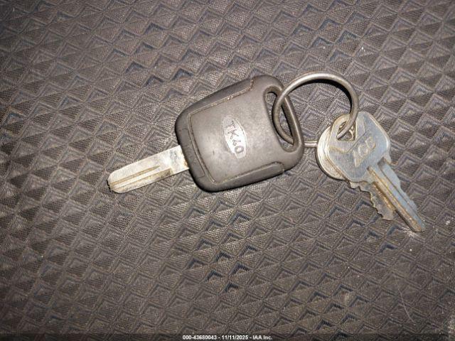 Toyota Camry Se Image 10