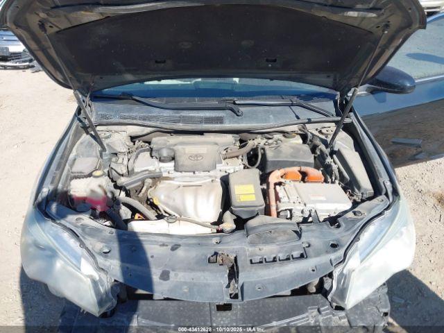 Toyota Camry Xle Image 7