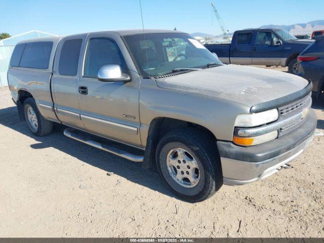  Salvage Chevrolet Silverado 1500