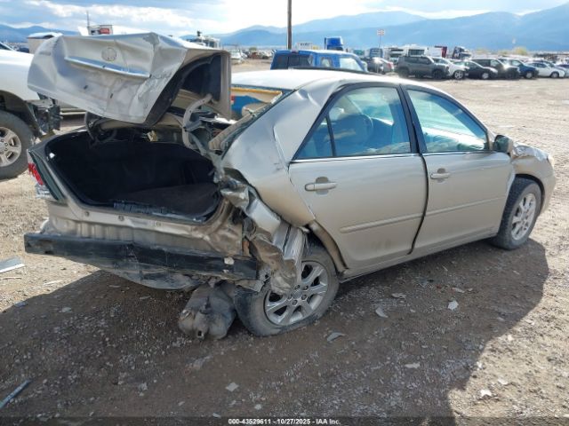 Toyota Camry Xle V6 Image 3