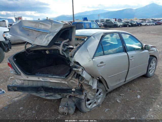 Toyota Camry Xle V6 Image 2