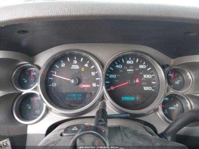 Chevrolet Silverado 3500 Work Truck Image 3