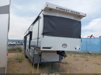  Salvage Forest River Wildwood Heritage Gl