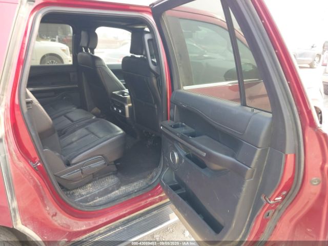 Ford Expedition Xlt Image 14