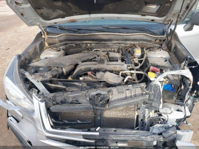 Subaru Forester 2.5i Image 10