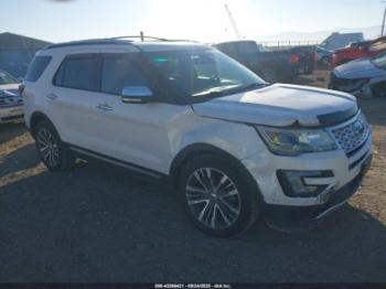  Salvage Ford Explorer