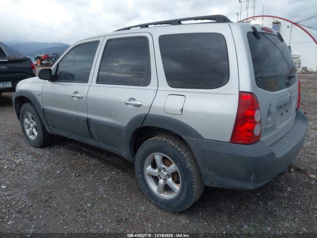 Mazda Tribute I Image 3