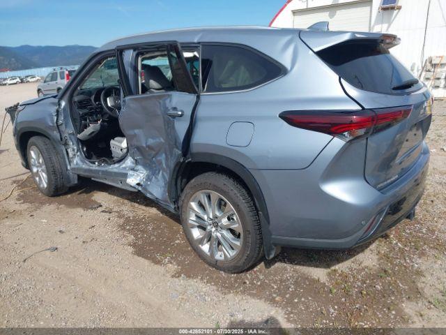 Toyota Highlander Limited Image 16