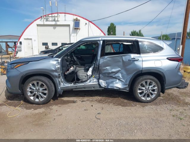 Toyota Highlander Limited Image 7