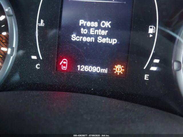 Jeep Renegade Latitude 4x4 Image 17