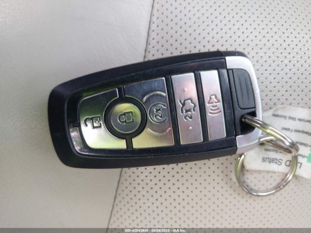 Ford Fusion Titanium Image 19