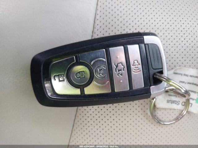 Ford Fusion Titanium Image 19