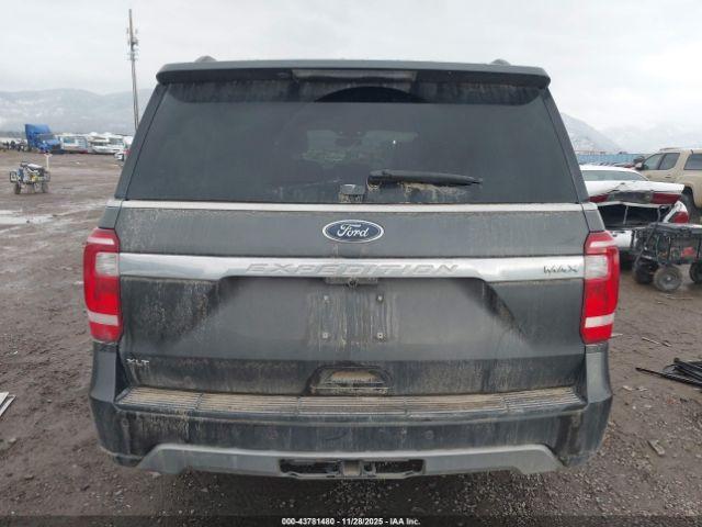 Ford Expedition Xlt Image 3