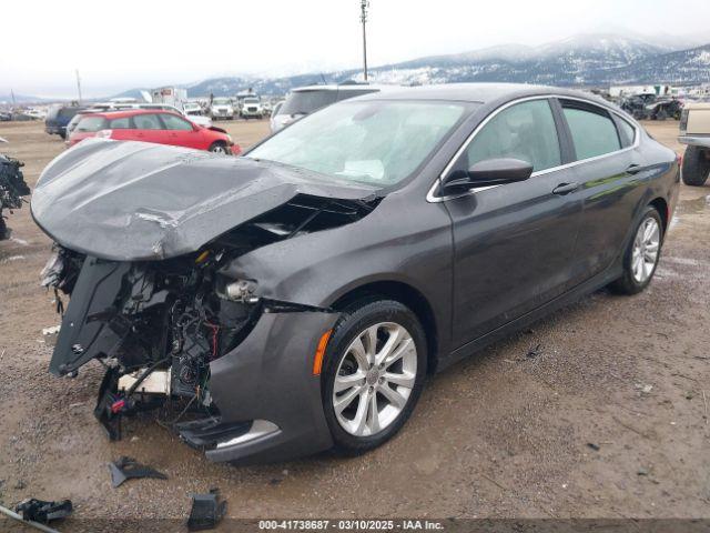 Chrysler 200 Limited Image 3