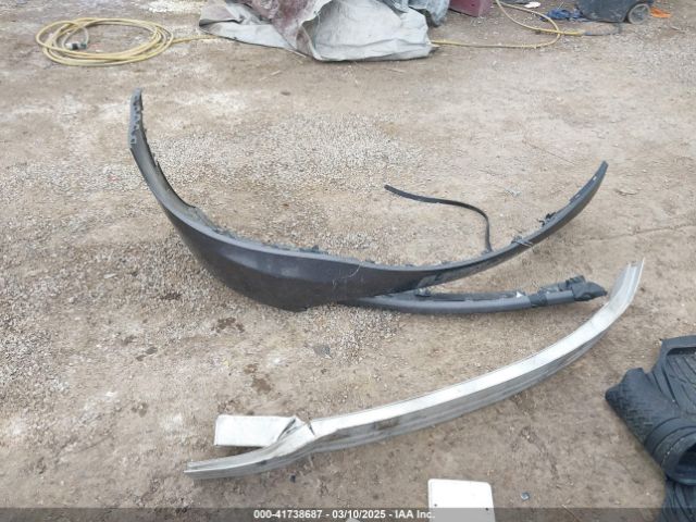 Chrysler 200 Limited Image 15