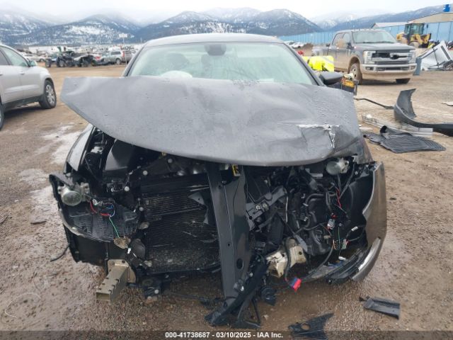 Chrysler 200 Limited Image 10