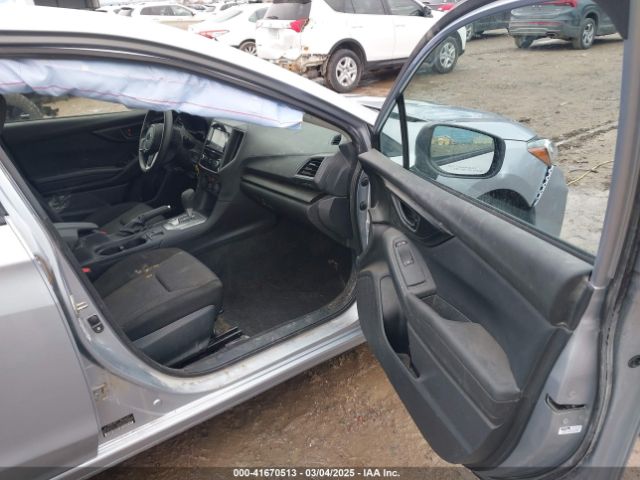 Subaru Impreza 2.0i Image 14