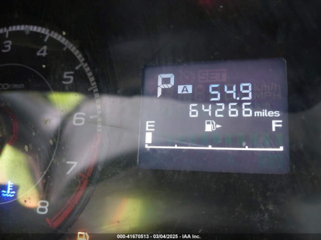 Subaru Impreza 2.0i Image 9