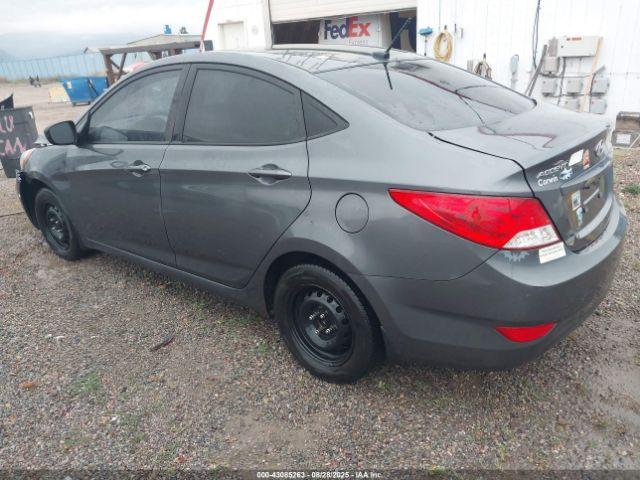 Hyundai ACCENT Gls Image 16