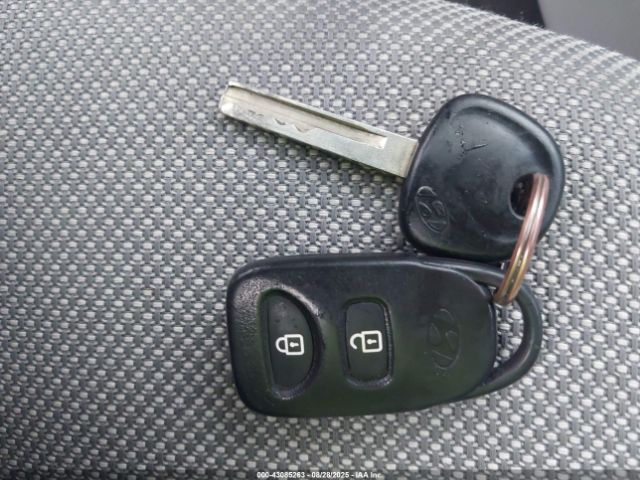 Hyundai ACCENT Gls Image 12