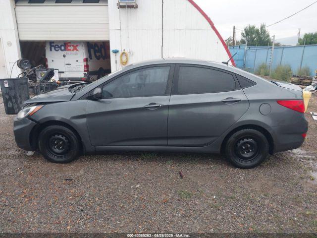 Hyundai ACCENT Gls Image 15