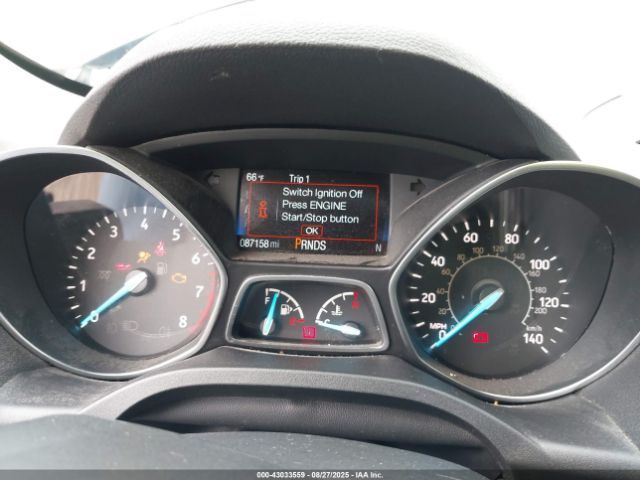 Ford Escape Titanium Image 7