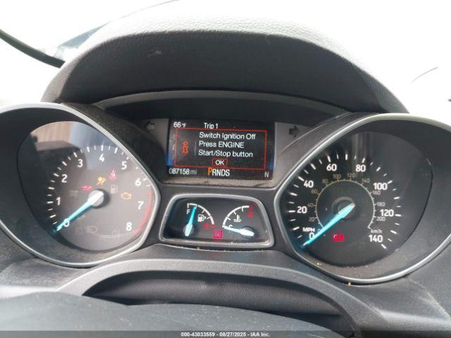 Ford Escape Titanium Image 7