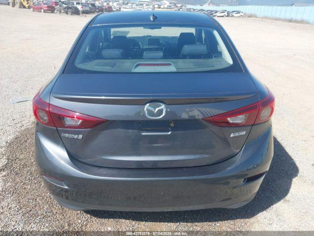 Mazda Mazda3 I Touring Image 13