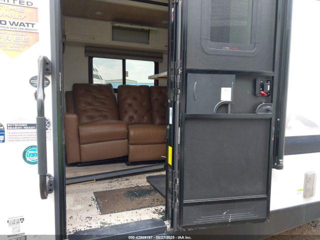 Surveyor 268fkbs Image 9