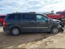 Chrysler Town & Country Touring Image 8