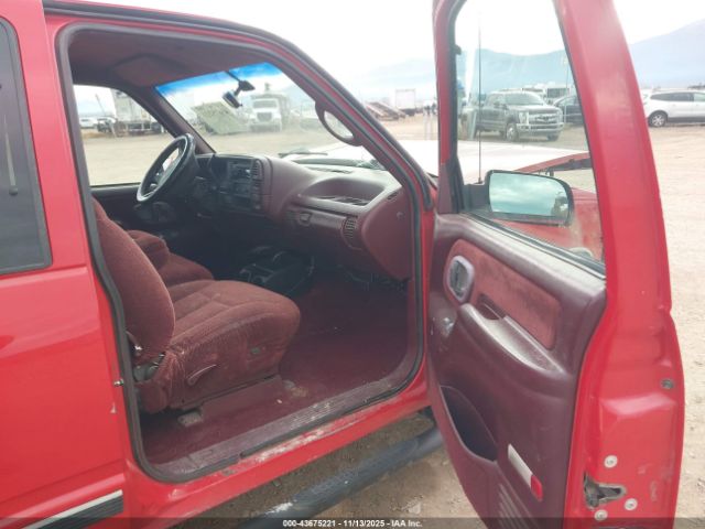 GMC Sierra K1500 Image 8