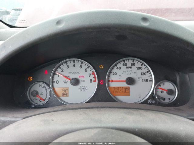 Nissan Frontier Pro-4x 4x4 Image 10