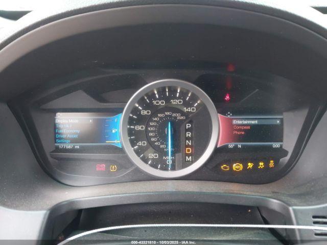 Ford Explorer Xlt Image 4