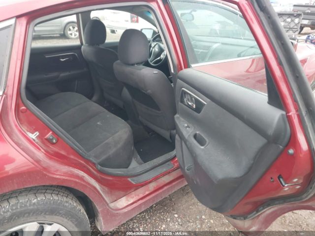 Nissan Altima Image 3