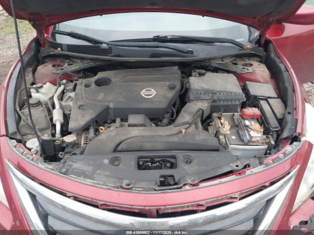 Nissan Altima Image 11